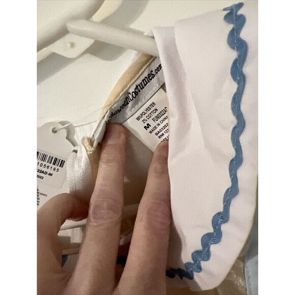 Woman’s  Goldilocks Halloween Costume Adult Medium NWT - Picture 5 of 8